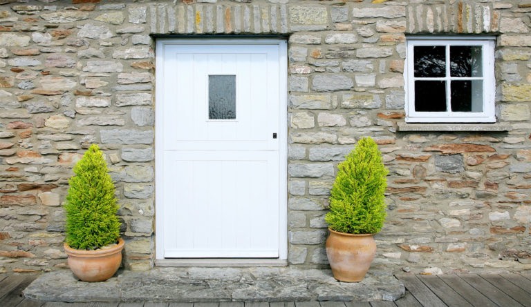 why you should choose a stable door dorset 