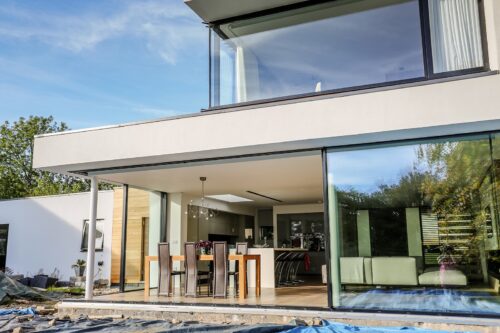 local aluminium window fitter