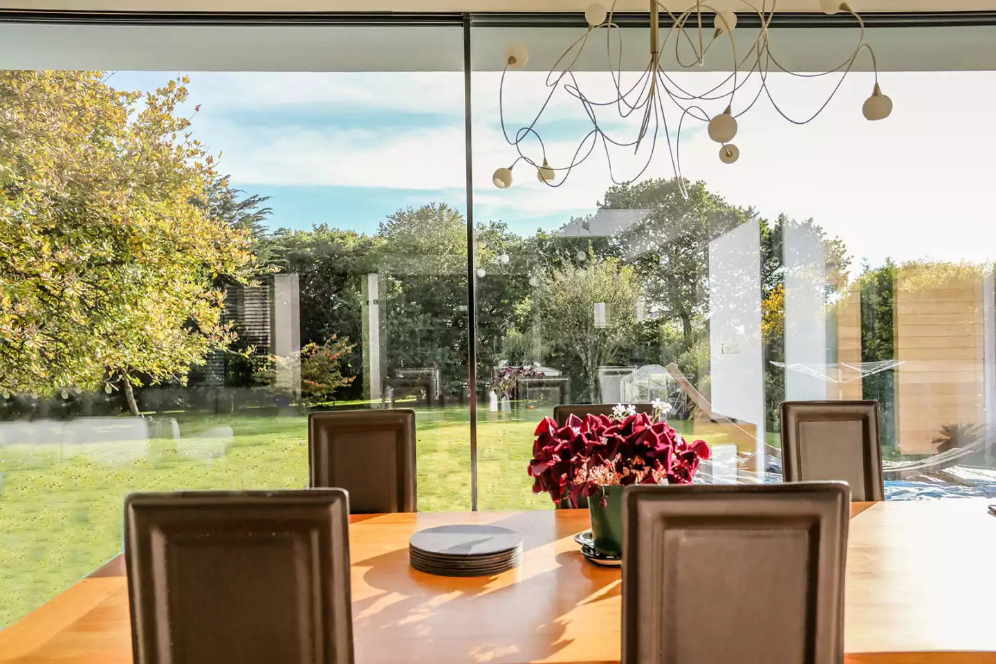 How to Know When It’s Time to Replace Your Windows